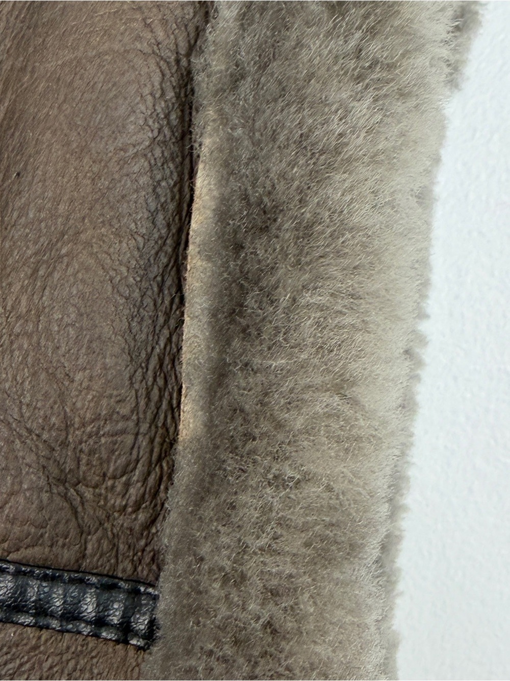 Vintage 70s 80s boxy brown black leather shearling oversized patchwork vest - Picture 12 of 17